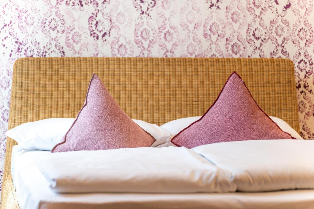Sleep In Venzone Depandance Hotel Exterior photo
